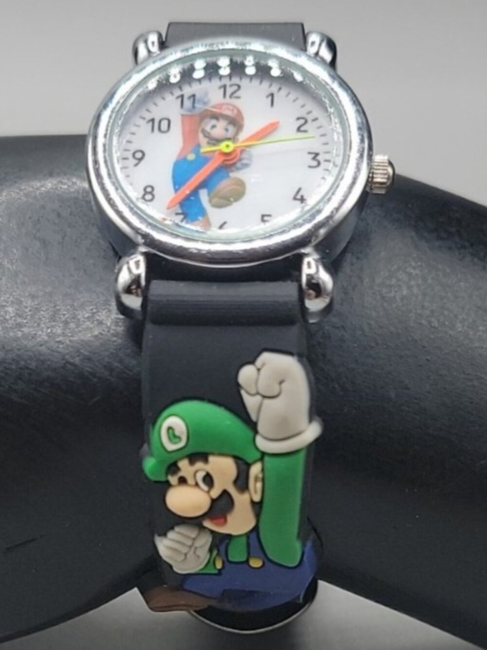 Vintage Super Mario Brothers Quartz Watch 6.75" Silicone Band New Battery Runs - Picture 2 of 10